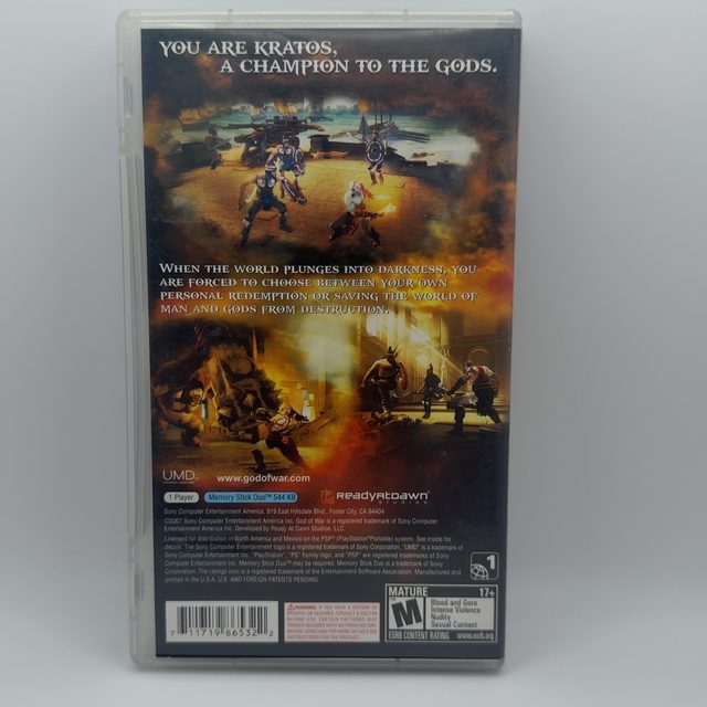 PSP - God of War: Chains of Olympus (photo 2)