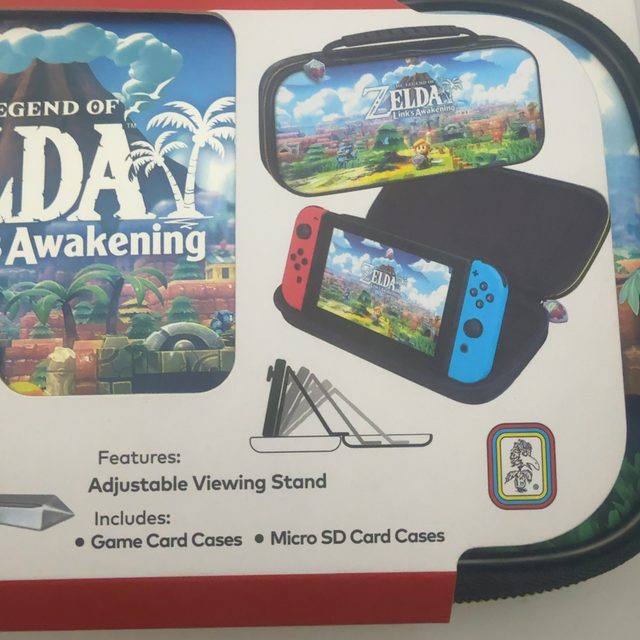 Switch - Zelda Link's Awakening Carry Case (photo 3)