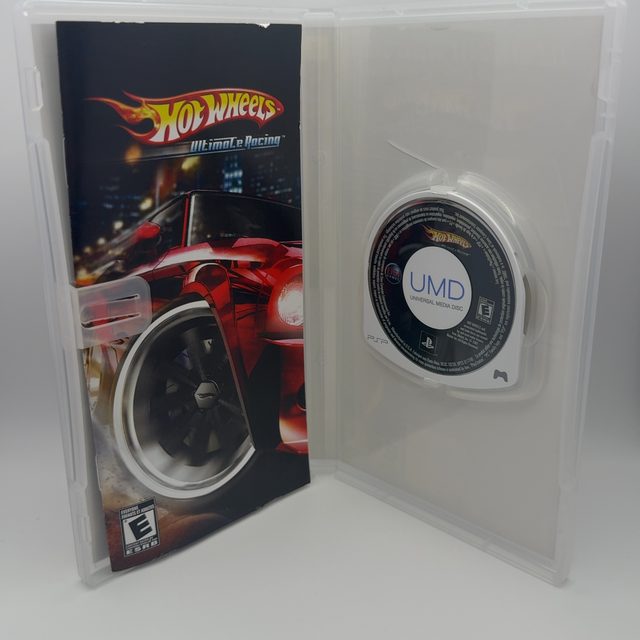 PSP - Hot Wheels Ultimate Racing (photo 3)