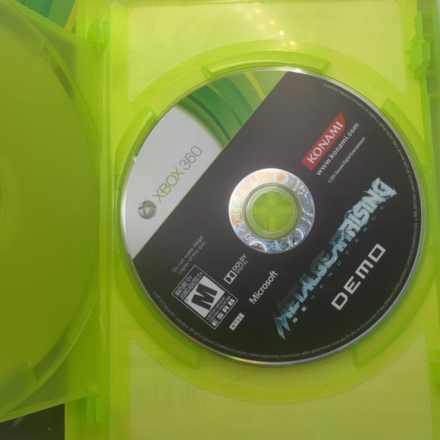 Xbox 360 - Zone of the Enders HD Collection (photo 4)