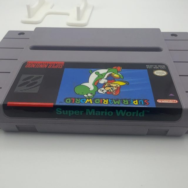SNES - Super Mario World (photo 3)