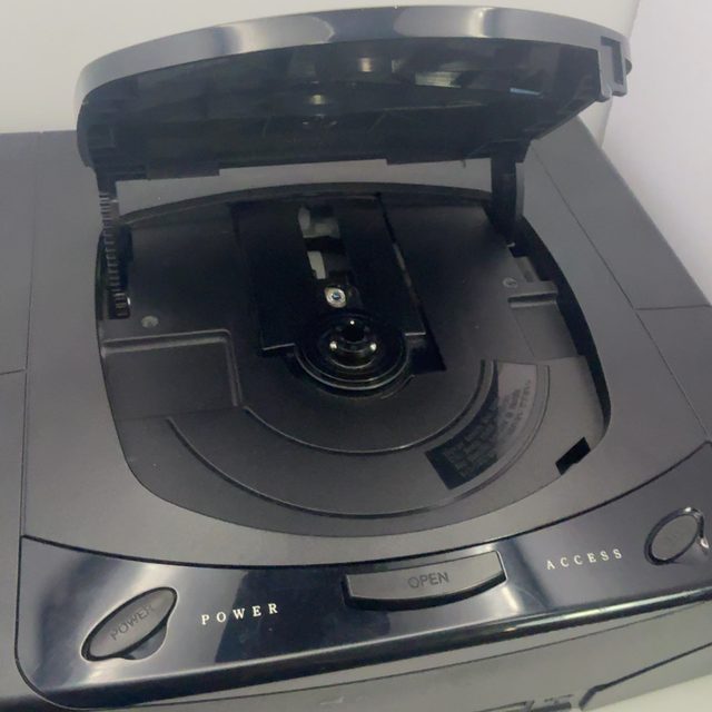 Sega Saturn Console (photo 3)