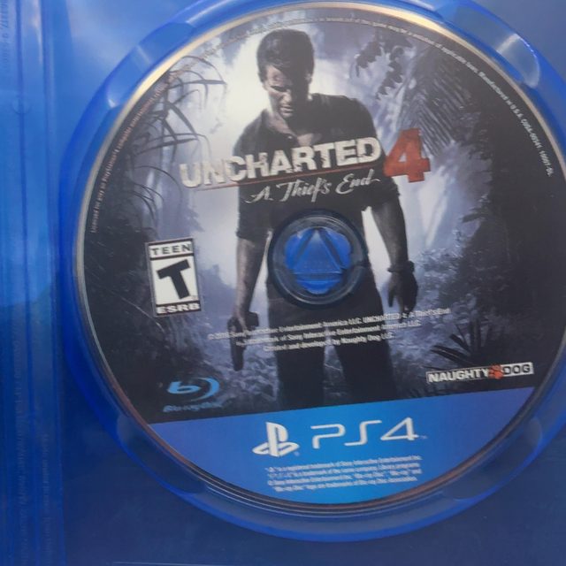 PS4 - Uncharted 4 A Thief's End (photo 3)