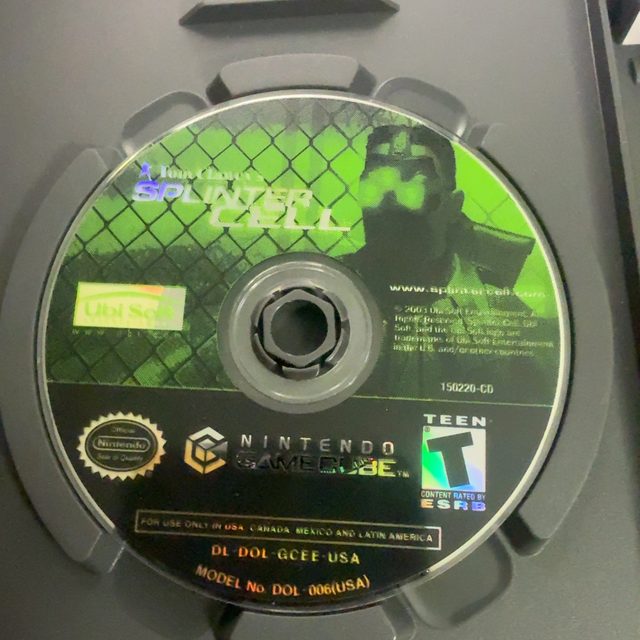 GameCube - Splinter Cell Stealth Action Redefined (photo 4)