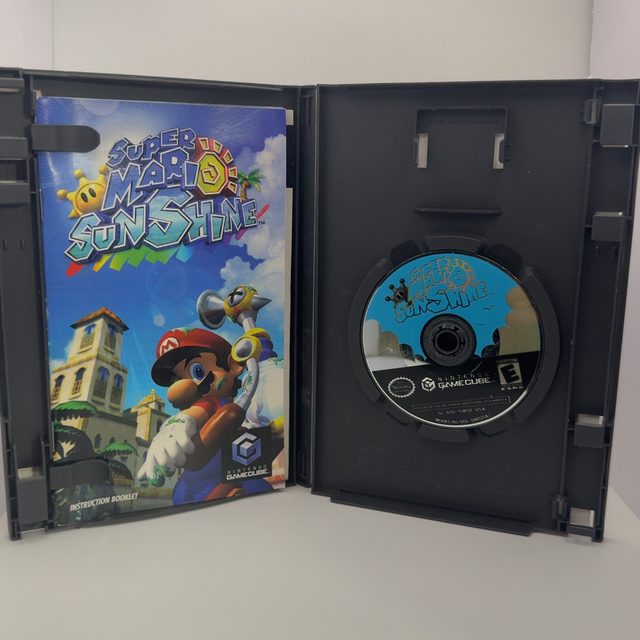 GameCube - Super Mario Sunshine (photo 3)