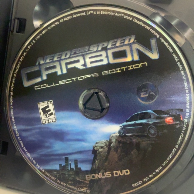 PS2 - Need for Speed Carbon Collector's Edition (photo 4)